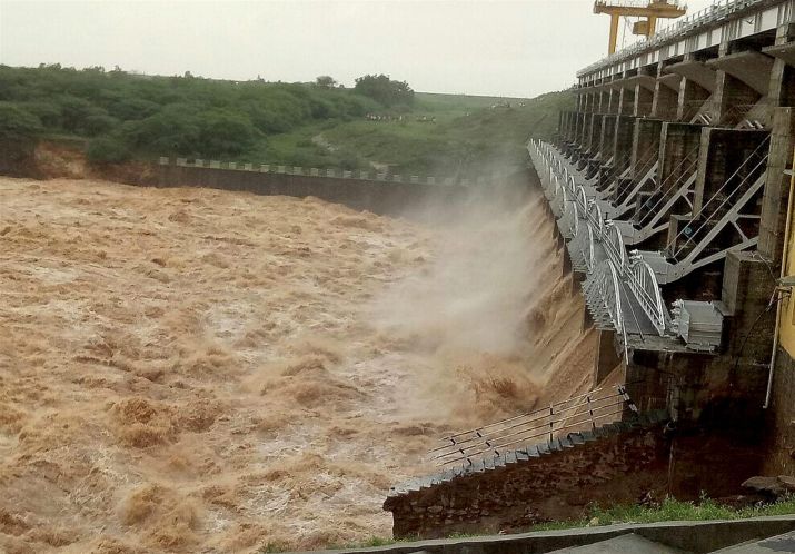 dam.jpg