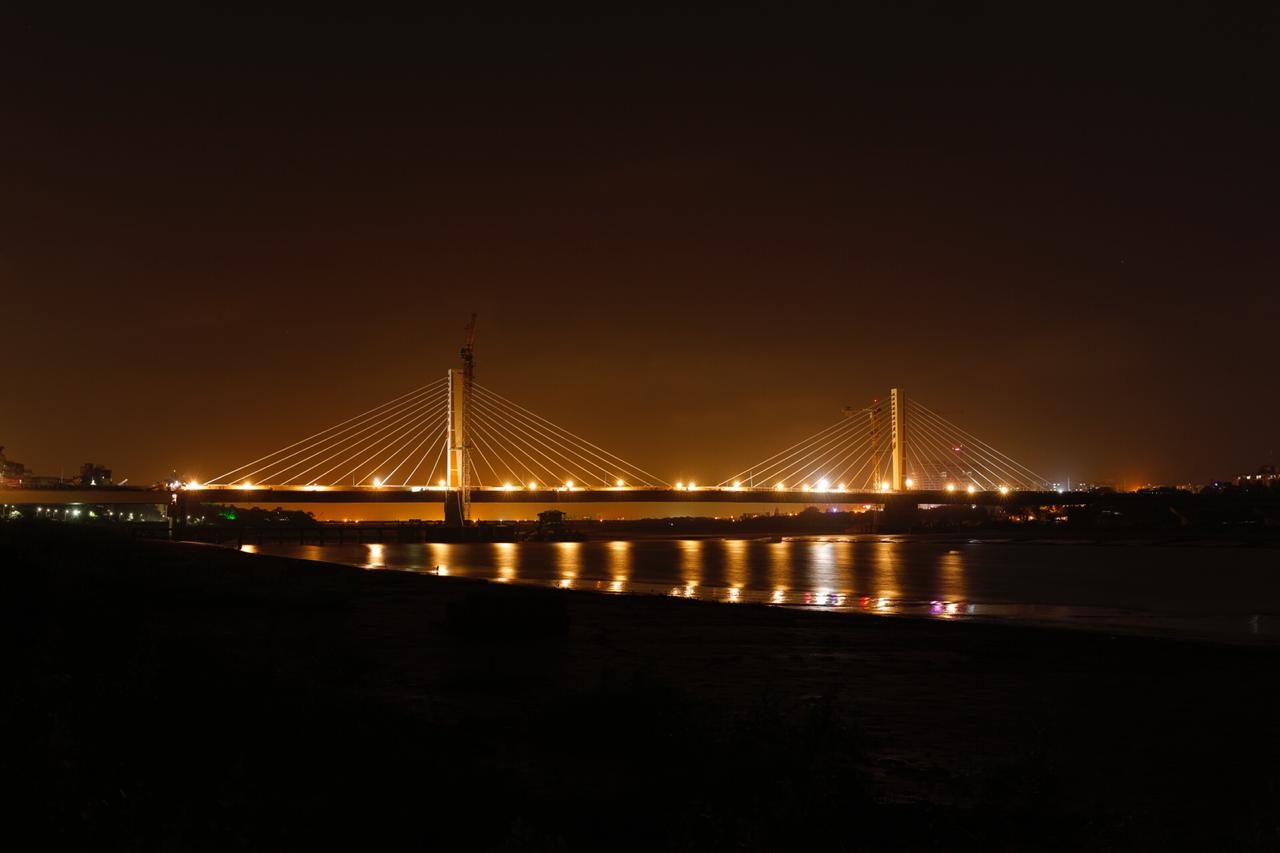 cable_stayed_night-1280x853.jpg