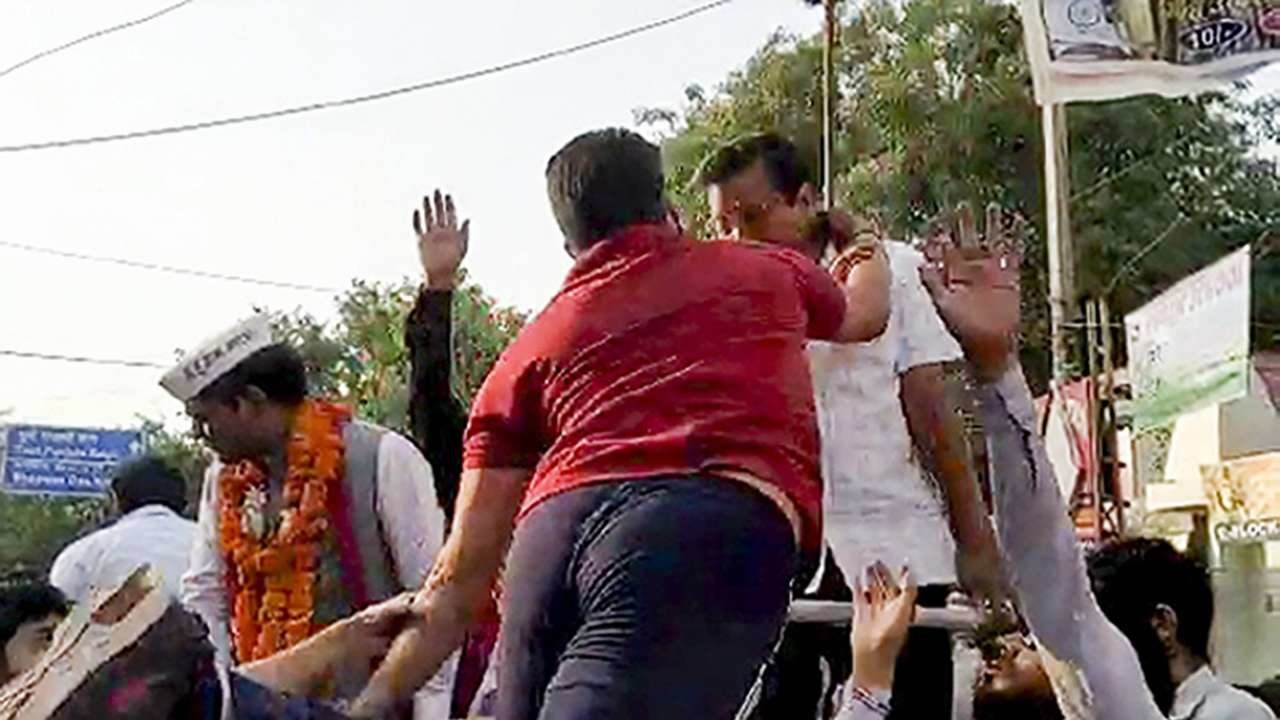 kejriwal_slpped-1280x720.jpg